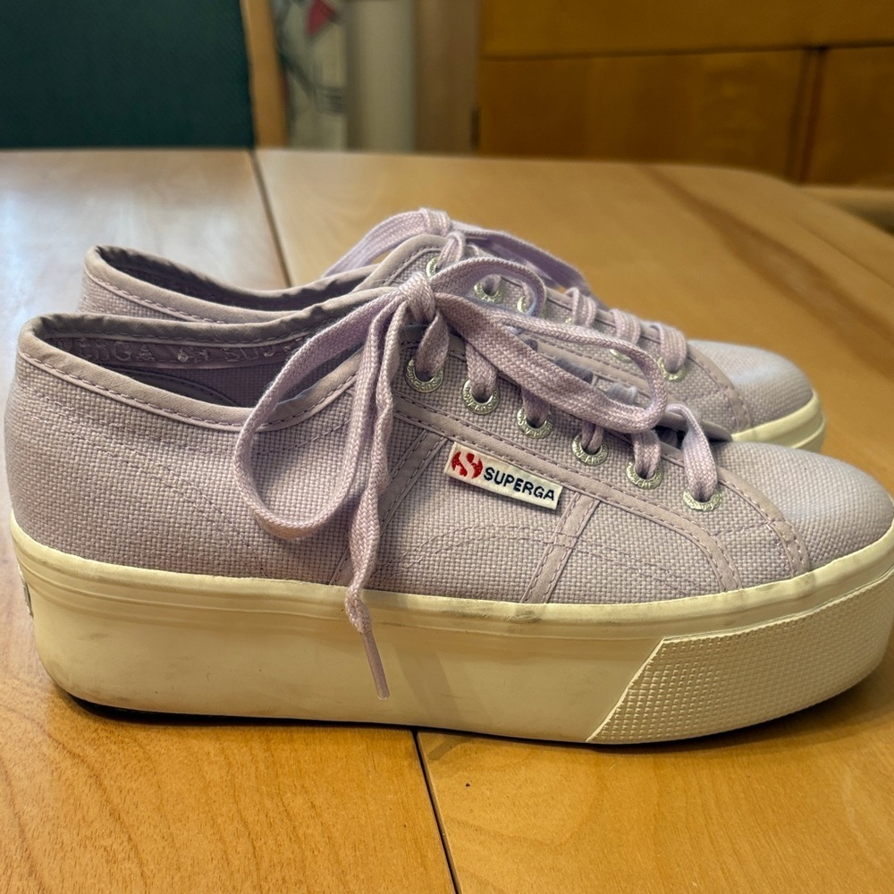 Superga Women's Light Purple Platform Sneakers. Size 6.5 - Picture 2 of 6